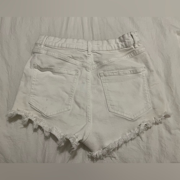 Zara white jean shorts - Picture 2 of 3